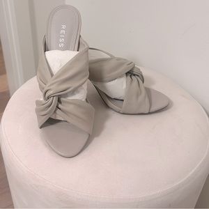 Reiss Sandal Sz 39